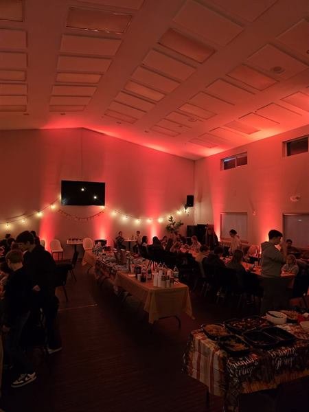 Friendsgiving 2025 — photo 2